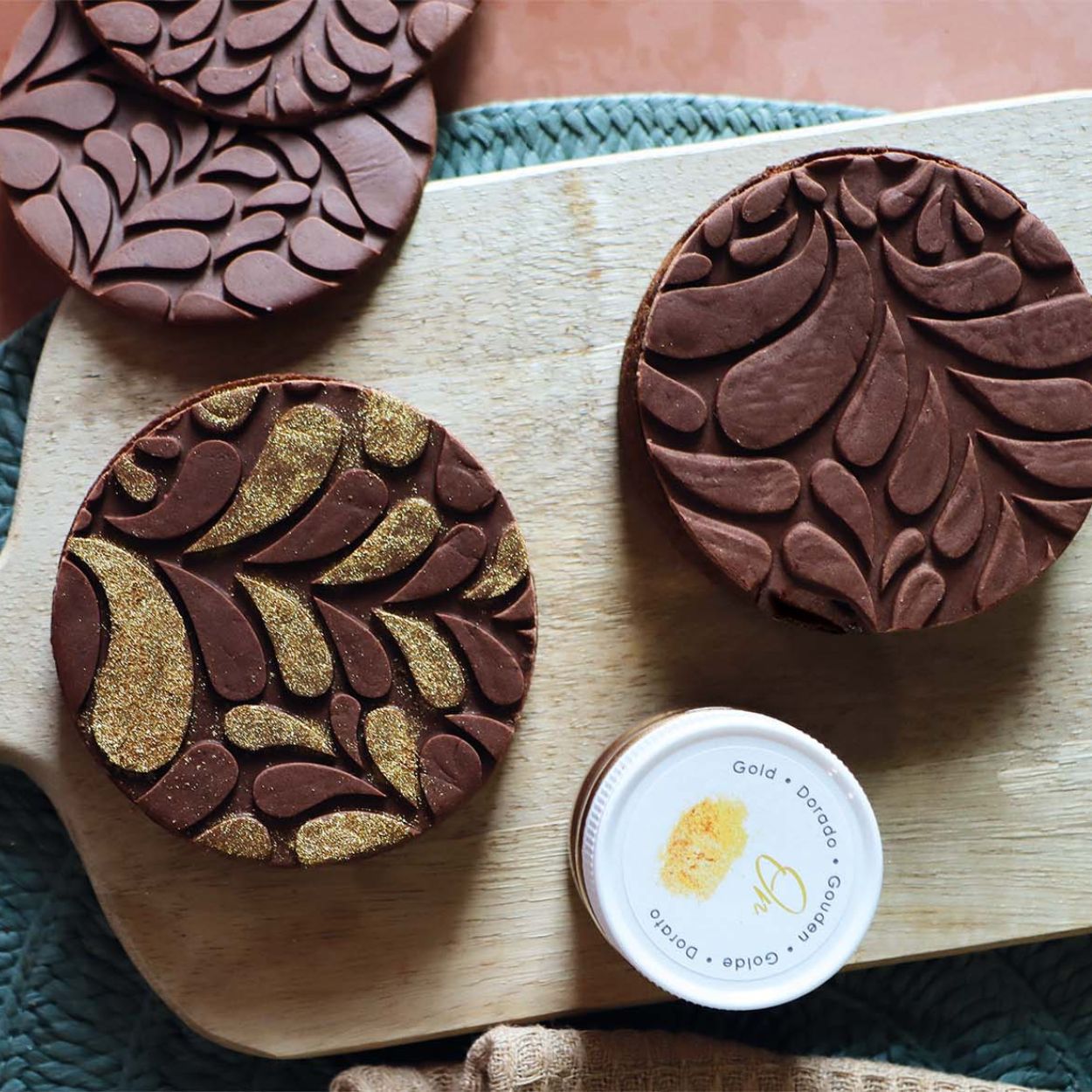 Tartelette chocolat pistaches Kadaïf - déco Ondine - ScrapCooking